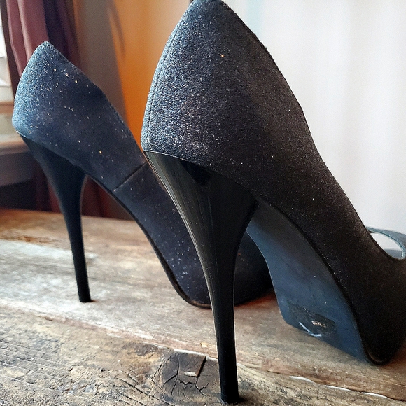 Shimmer Platform Peep-Toe Heels 😍 - Picture 5 of 6